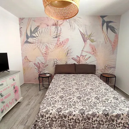 Gara, Duplex Pareado Piscina Privada By Flamingo House בית נופש