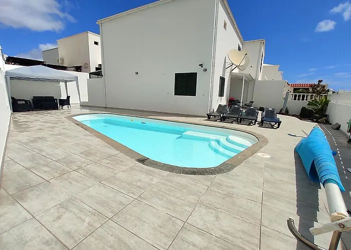 بيت للعطل Gara, Duplex Pareado Piscina Privada By Flamingo House *